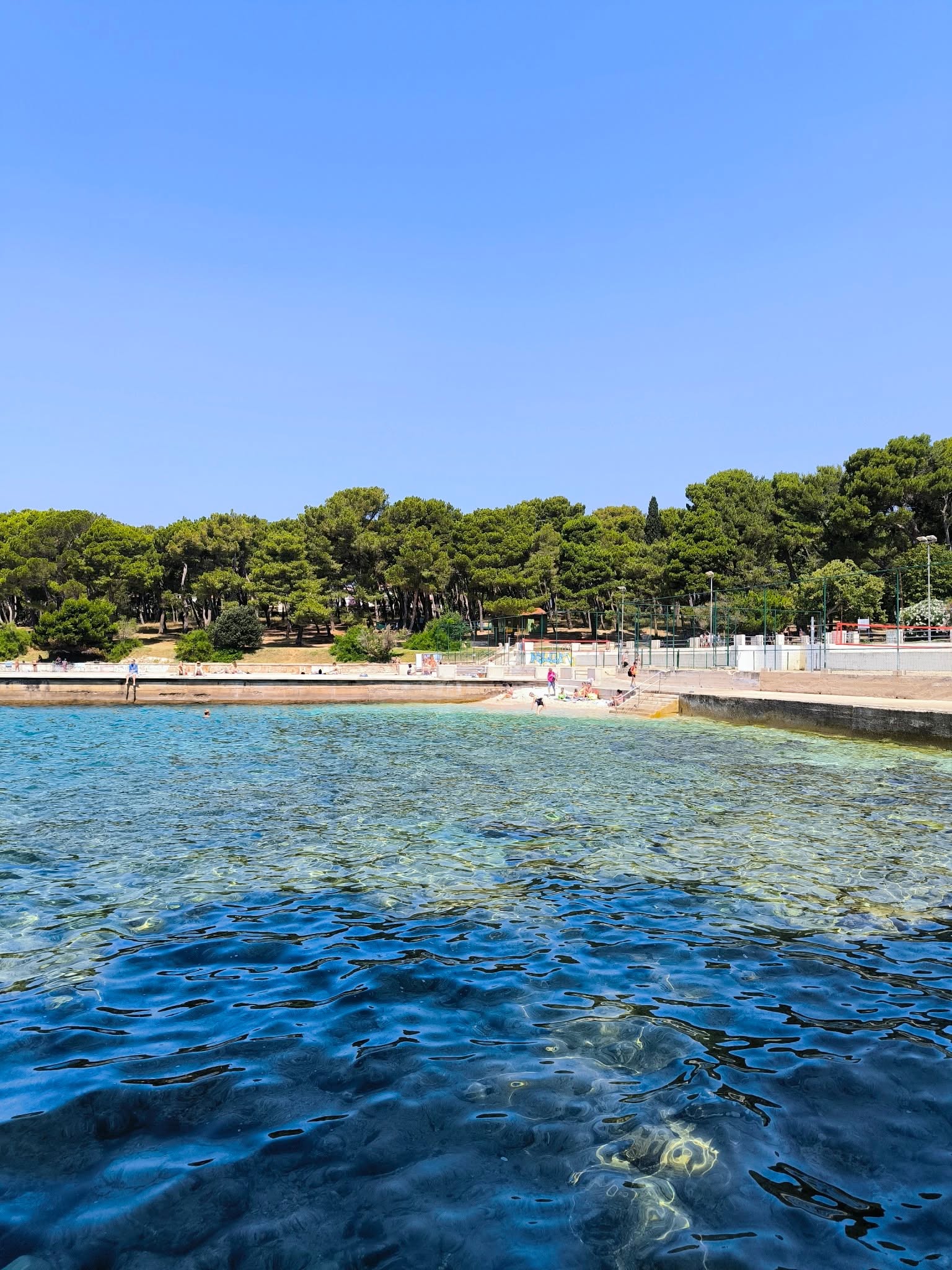 Spiaggia Ambrela a Pula